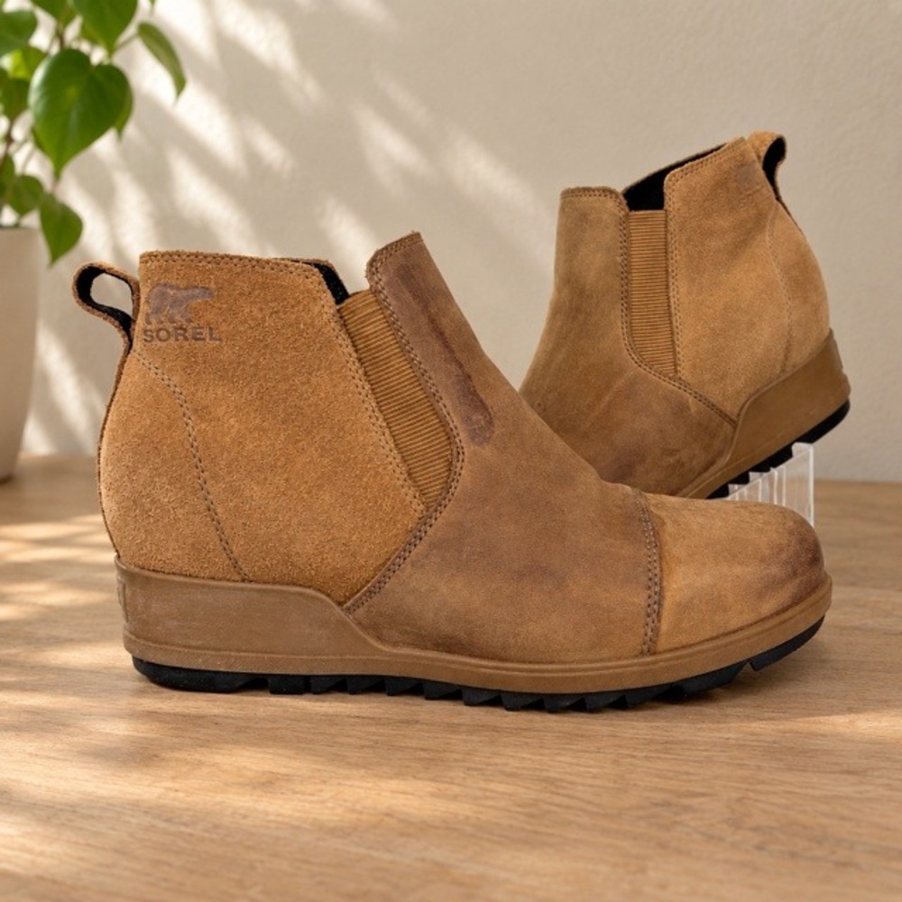 Sorel Evie Pull-On Booties Womens 9 Tan Suede Leather Chelsea Wedge Boots